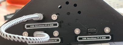 10735 10735