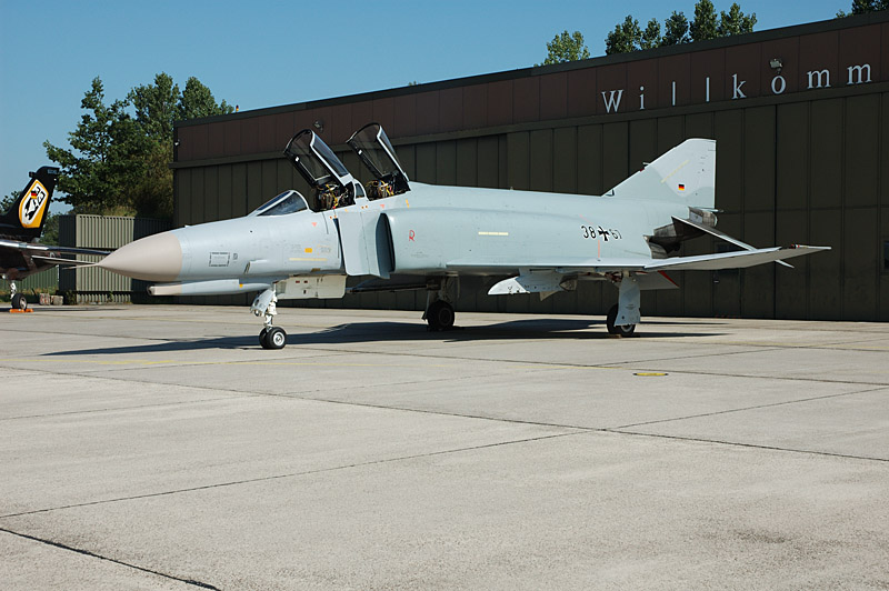F4F_3867.jpg